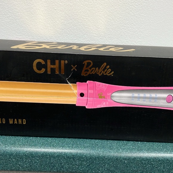 Barbie , CHI  1 in. Ceramic curling wand.  New in box.  Minor marks on box - Picture 4 of 7